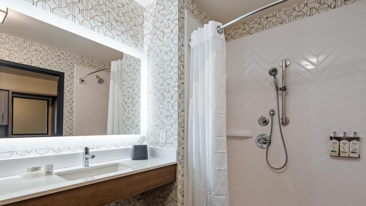 Holiday Inn - Clarksville Northeast By Ihg 外观 照片